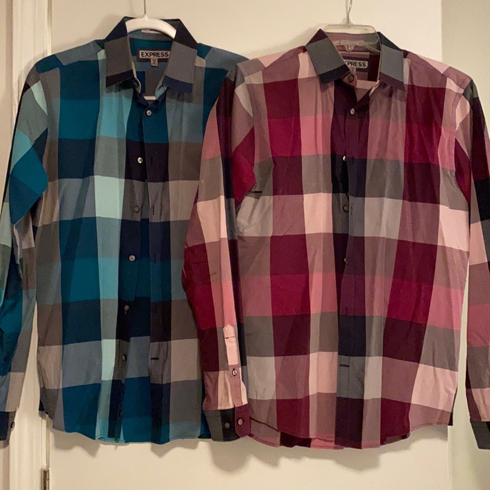 Men’s plaid shirts (sold together)
